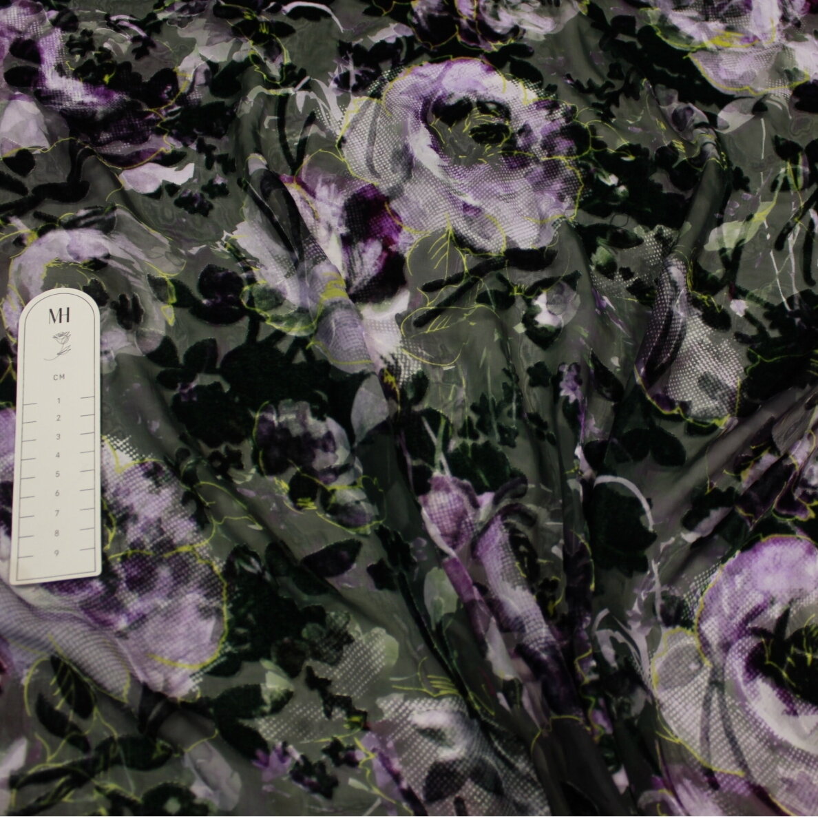 Skaidrumo turintis šilko viskozės audinys 3 Skaidrumo turintis šilko viskozės audinys 3